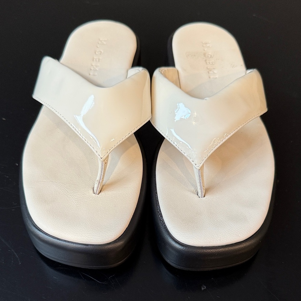 M. Gemi Elegant Cream Sandals